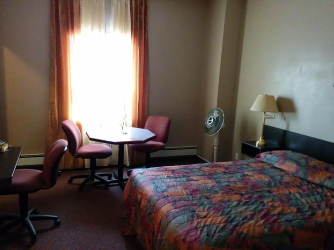 Bonnyville Hotel