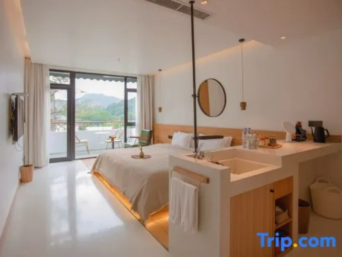 4 Bedrooms Standard room