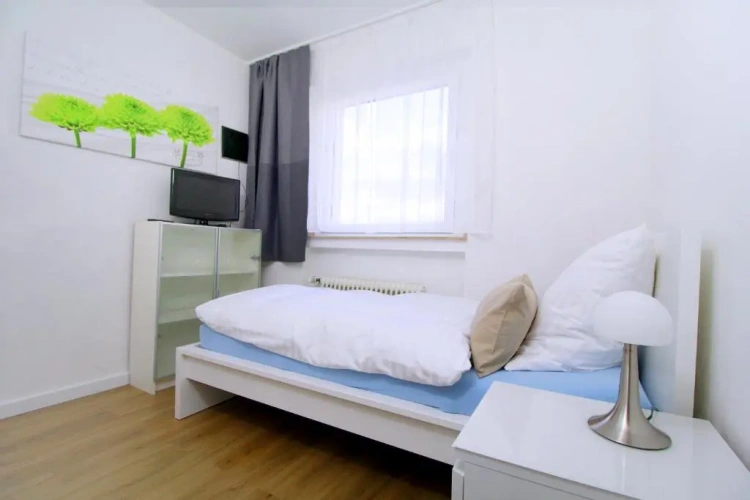 Single Apartment with balcony