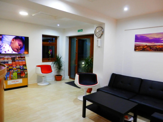 Heathrow Traveller B&B
