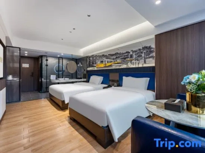 Standard Twin Family room