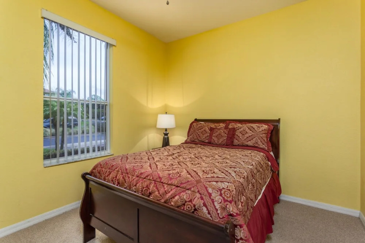 Regal Palms-RU840