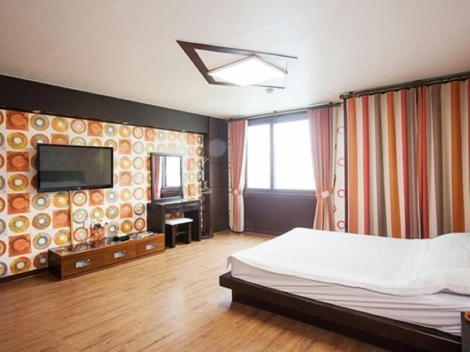 Jejugreen Beach Pension