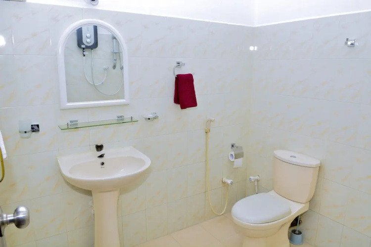 Hotel Aathithan Trincomalee