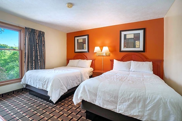Deluxe Quadruple room