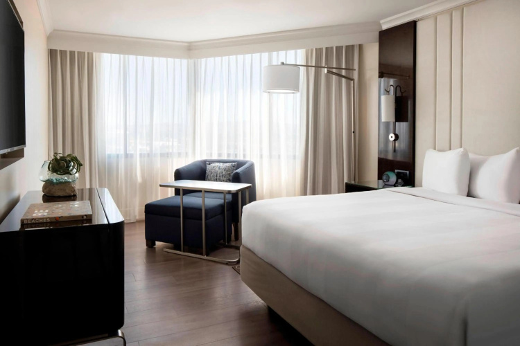 Irvine Marriott photo 8