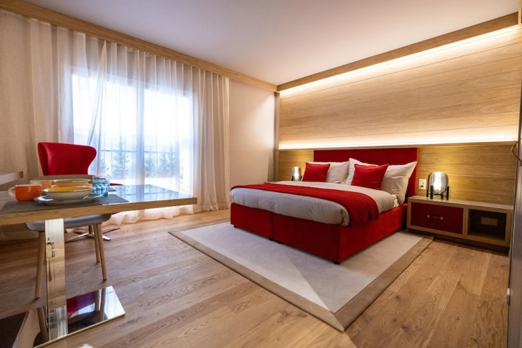 Los Lorentes Residences
