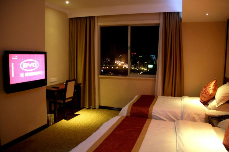 Overseas Chinese Hotel