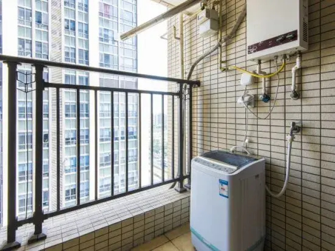 Huaji Apartment Hostel (Pazhou Complex)
