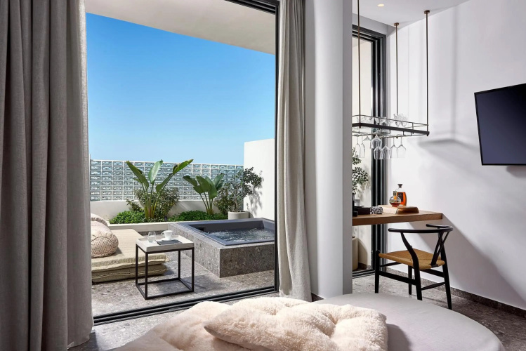 Dyo Suites