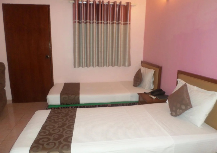Skai Lodge