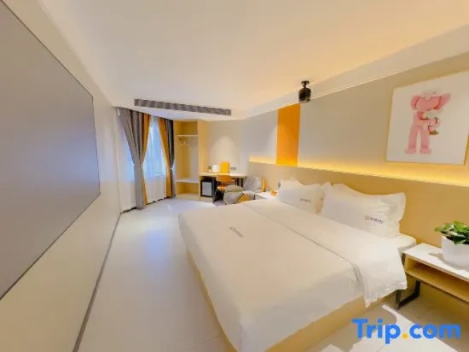 Standard Double room with view