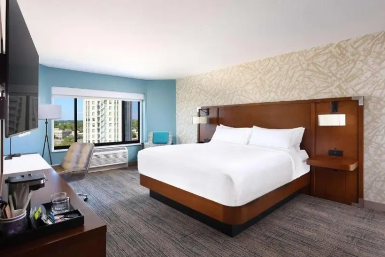 2 Bedrooms Suite