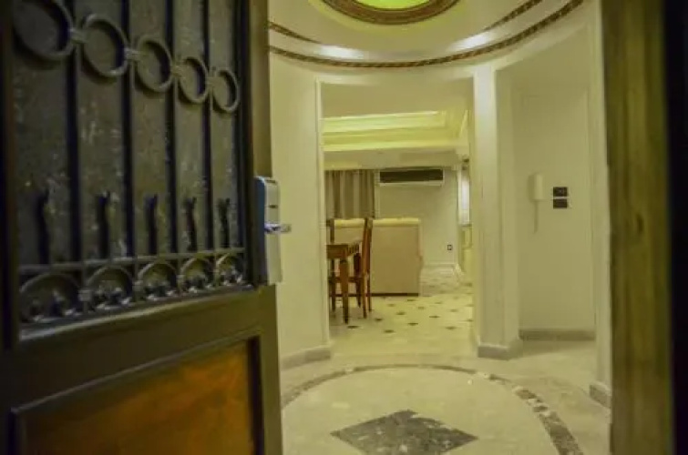 Tohfa Luxury Apartment