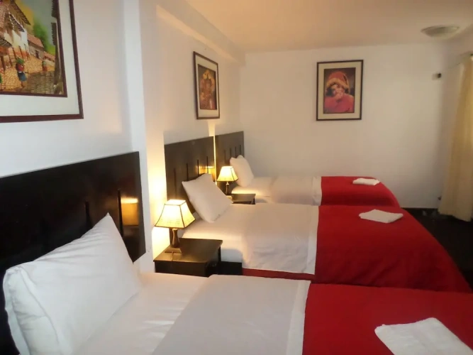 Standard Triple room