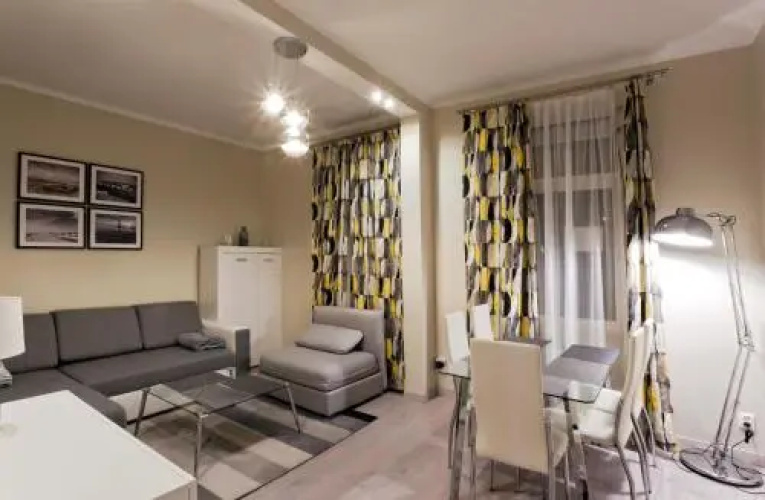 Happy Hours Apartment