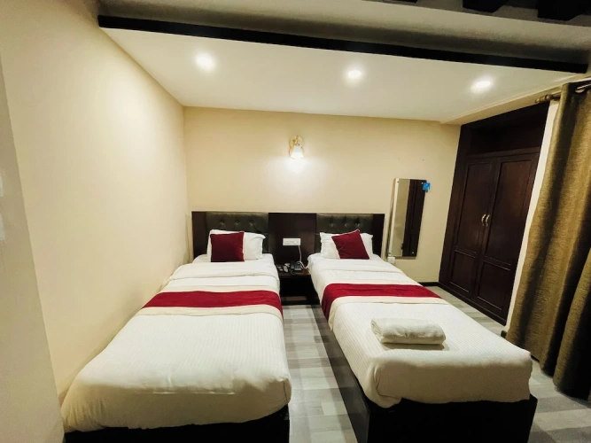 Deluxe Twin room