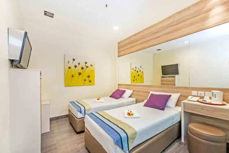 Standard Twin room