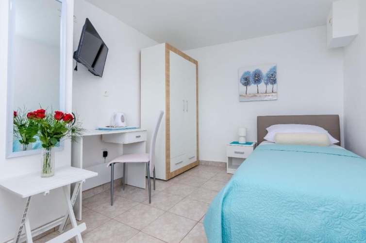 Standard Single room with sea view