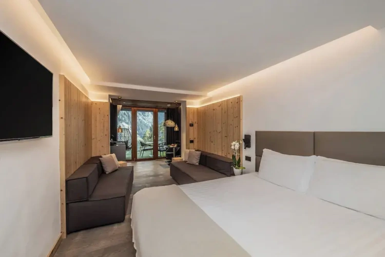 Deluxe room with balcony