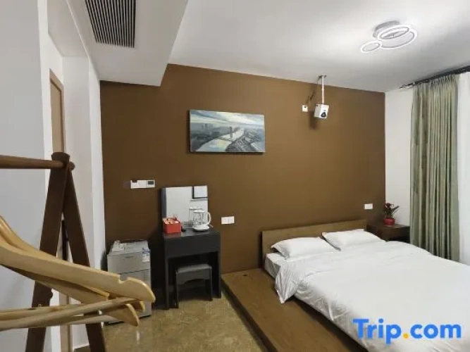 4 Bedrooms Suite