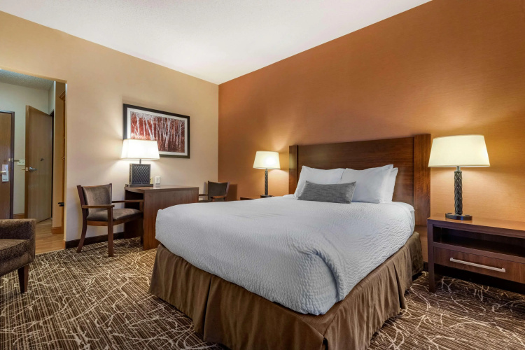 Best Western Plus Chelsea Hotel