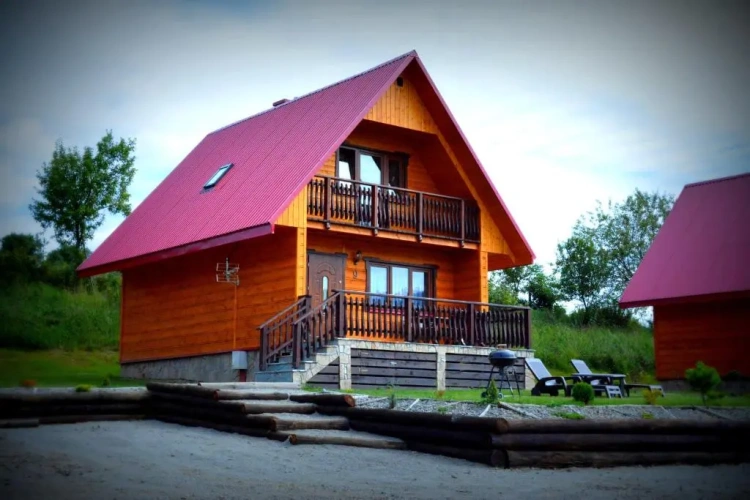 2 Bedrooms Chalet
