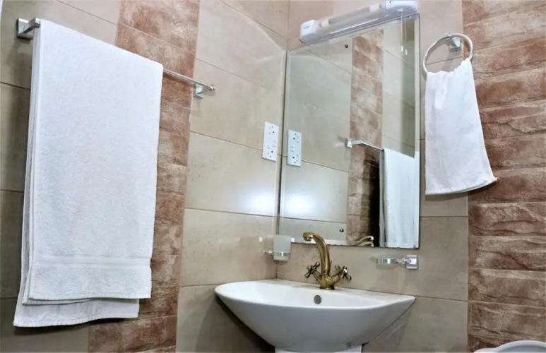 Nairobi Airport Inn