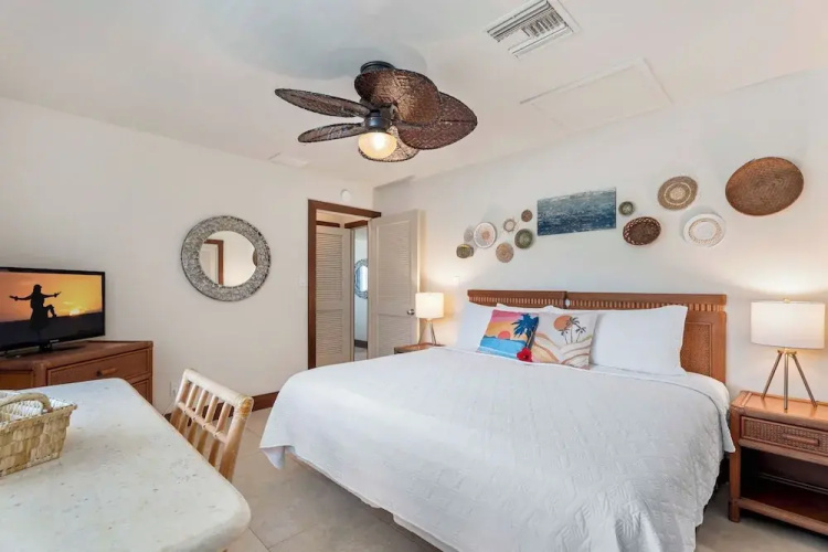 Top Floor - Ocean View - AC - Vrkcv