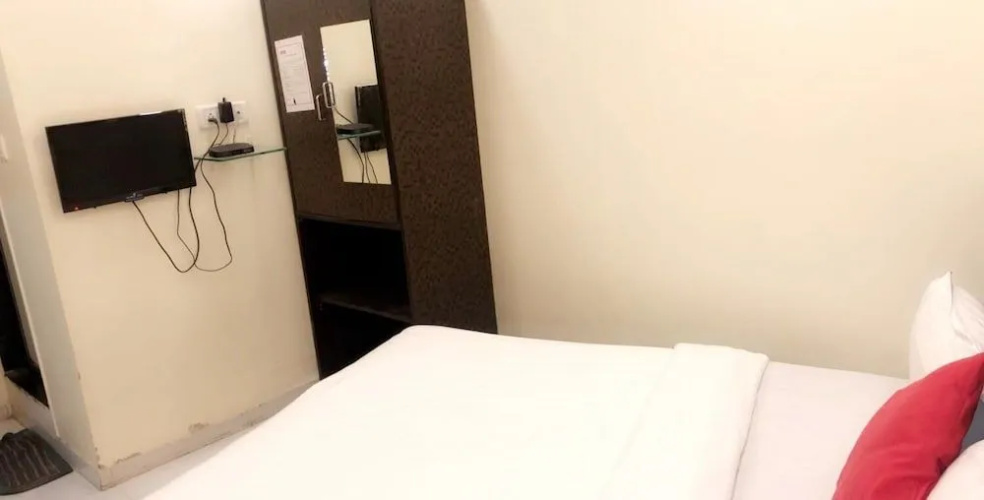 Rambharose Hotel