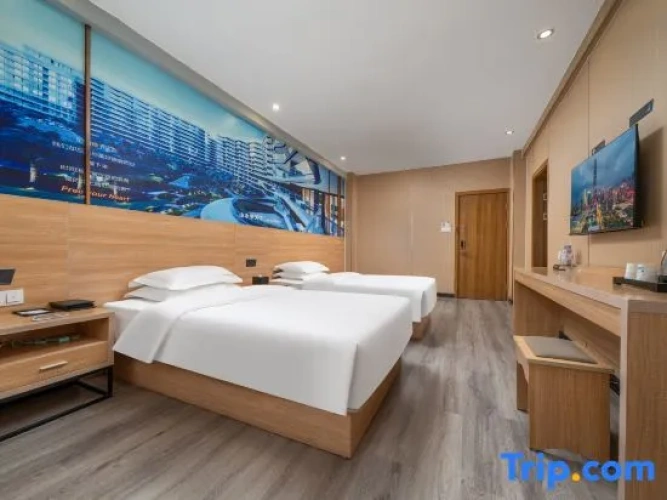 Deluxe Suite