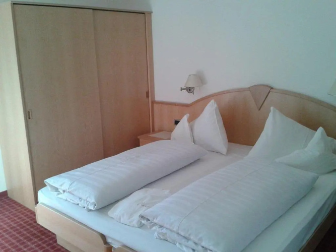 Hotel Pension Flora