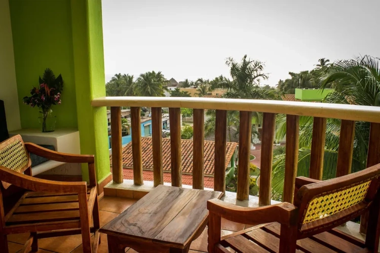 Quadruple Suite with balcony
