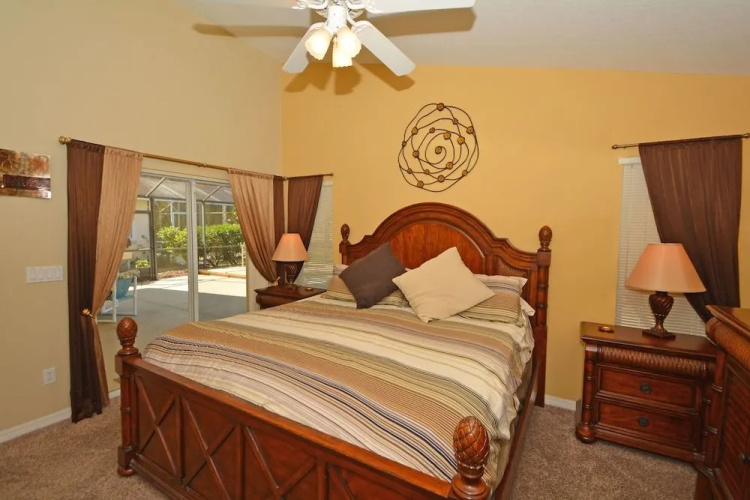 124DORN by RedAwning