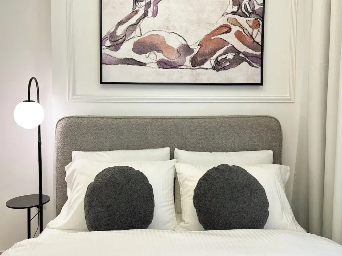 Zada Tower -  Modern 1 BR Apart