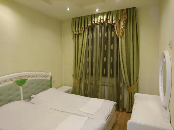 Large 5 Bedroom Luxury Villa