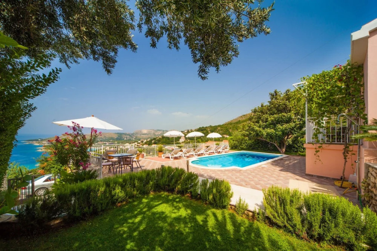 Villa Laura