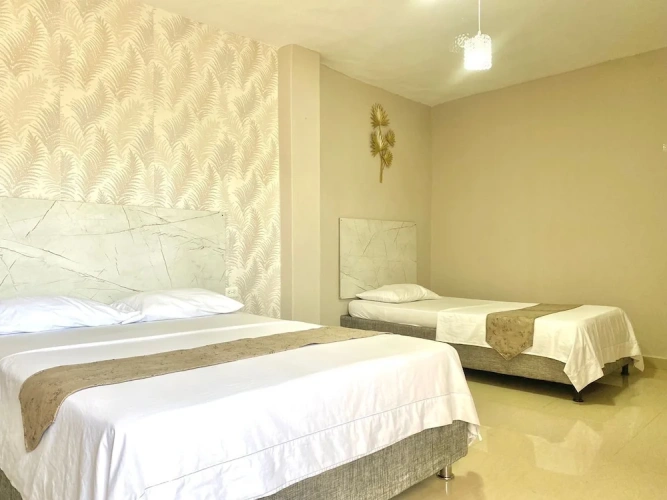 Standard Triple room