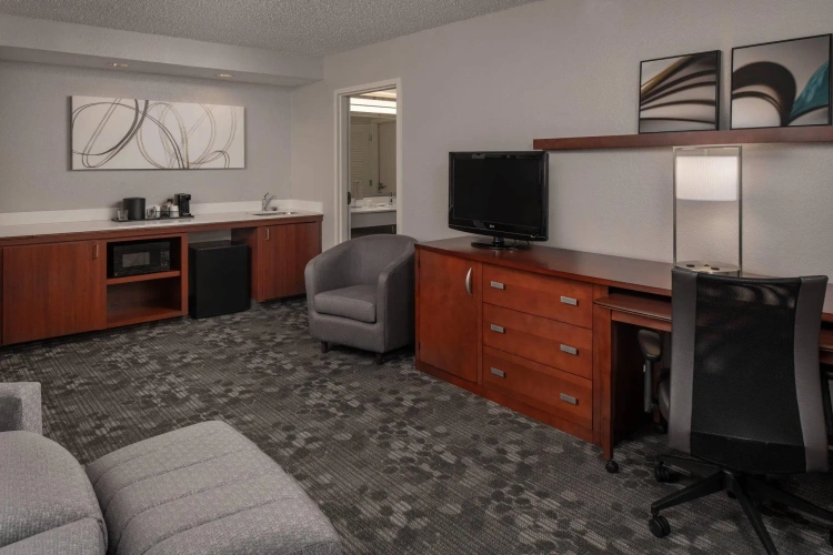 1 Bedroom Double Suite