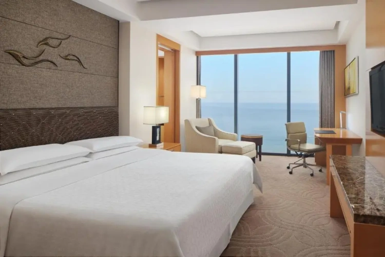 Double room with ocean view