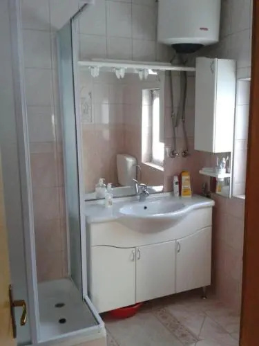 Apartmani Mira