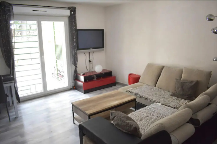 Appartement 2 Chambres Proche Centre