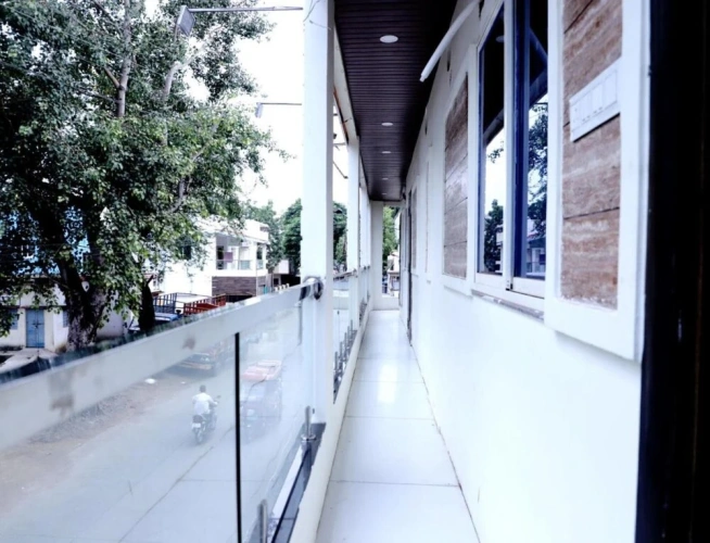 Deluxe Double room with city view