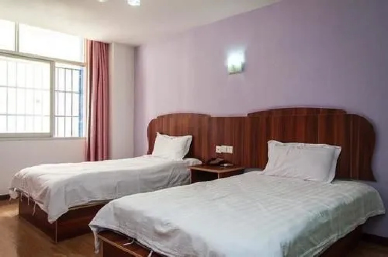 Wuhan Super 7 Hotel