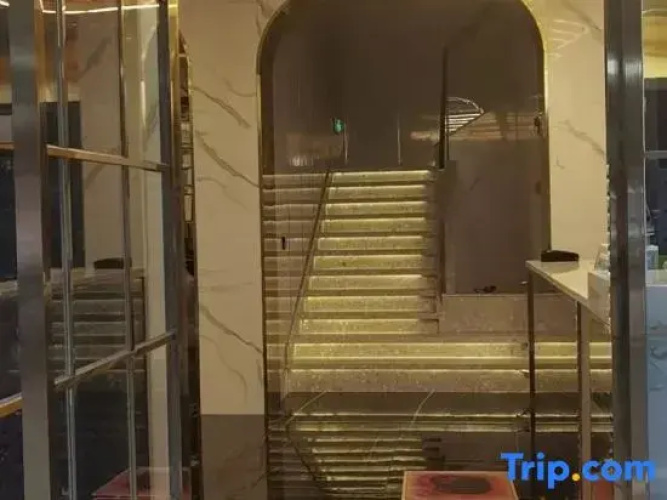 Jiangyue Boutique Hotel