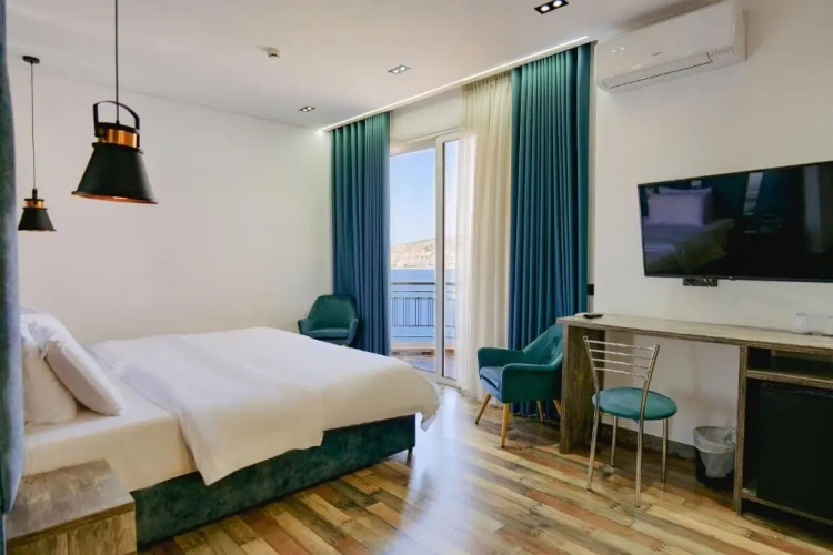Deluxe Double room with sea view