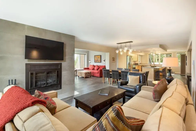 2112 The Pines by RedAwning