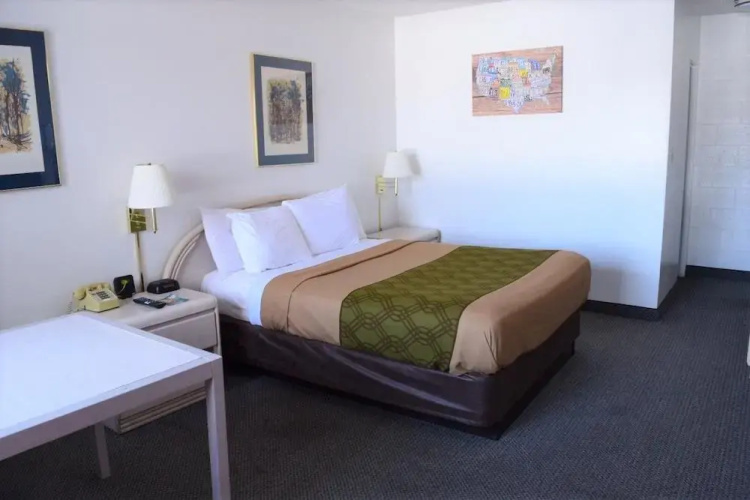 Econo Lodge