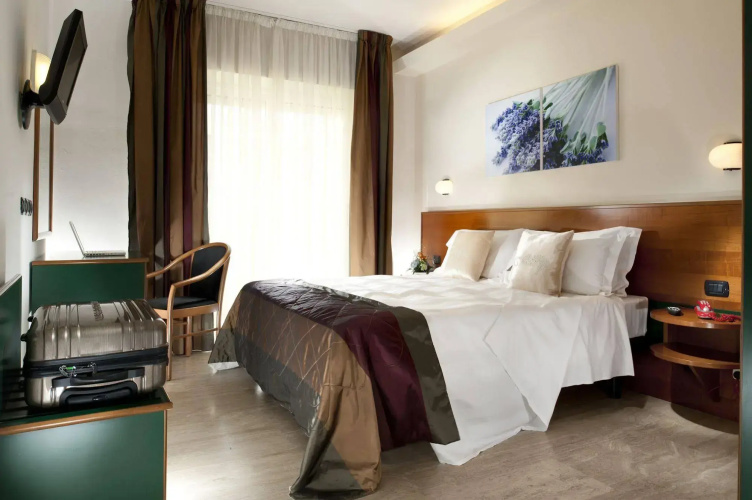 Astoria Suite Hotel