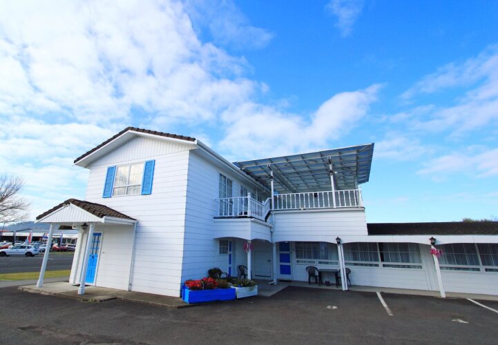 Golden Glow MotelOver view